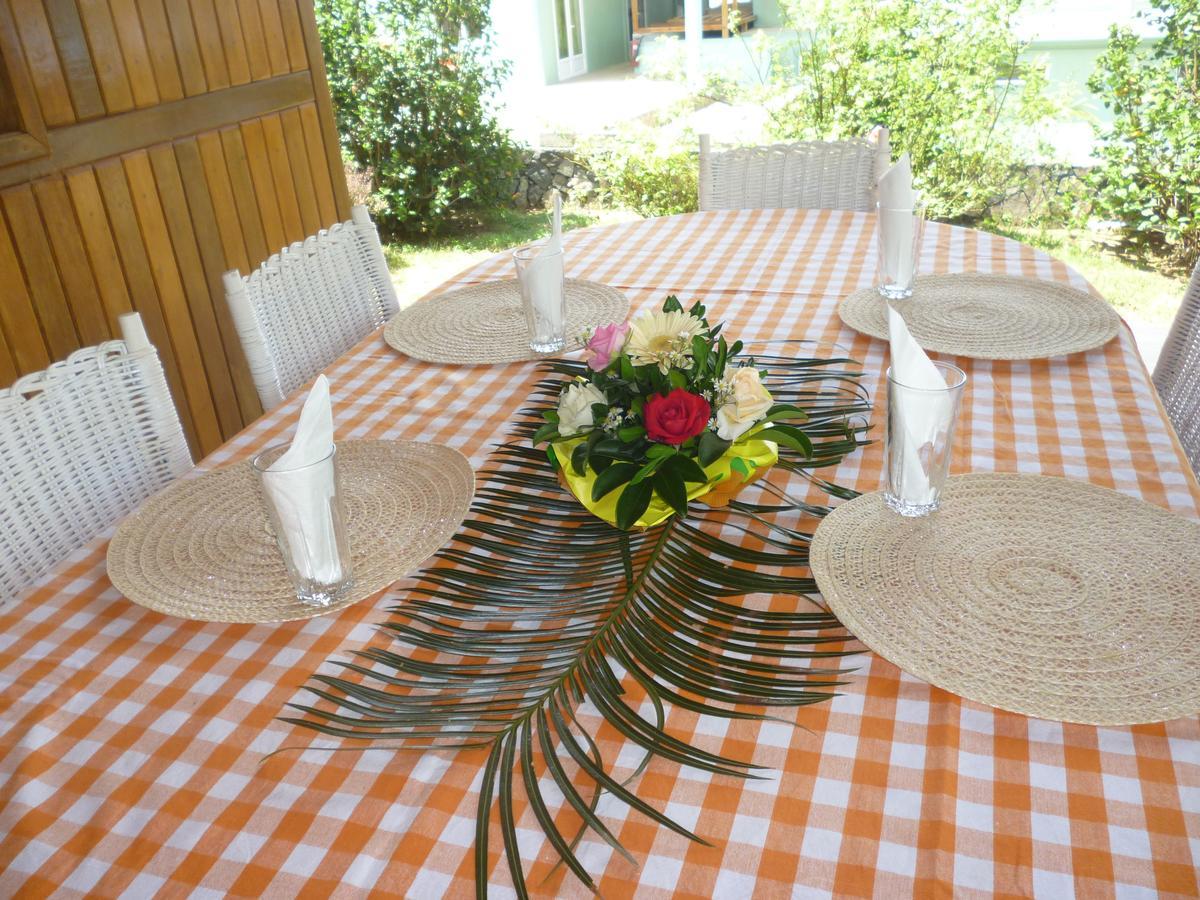 Chez Clenya Guesthouse La Ferme Dış mekan fotoğraf