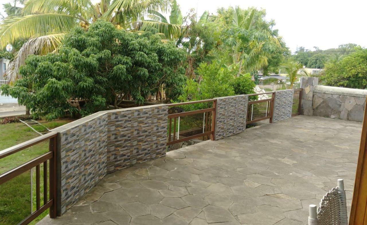 Chez Clenya Guesthouse La Ferme Dış mekan fotoğraf